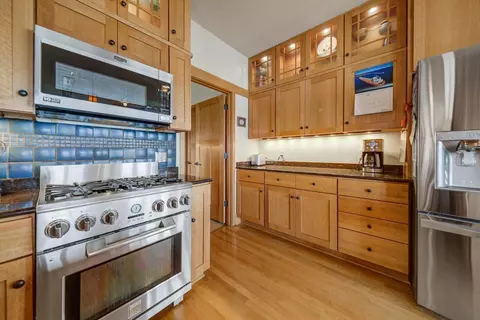Kitchen - 11542 Circle Ridge Ct, Faribault, MN 55021 photo 3 of 5