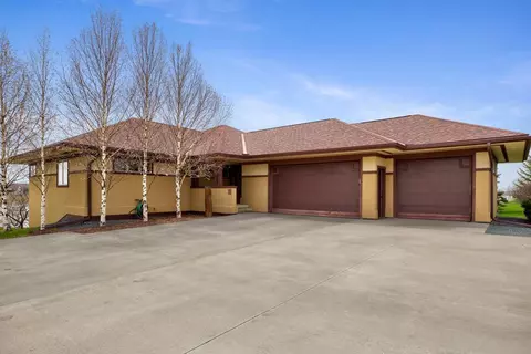 Exterior - 11542 Circle Ridge Ct, Faribault, MN 55021 photo 3 of 18