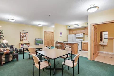 Dining - 9225 Medicine Lake Rd #312, Golden Valley, MN 55427 photo 1 of 1