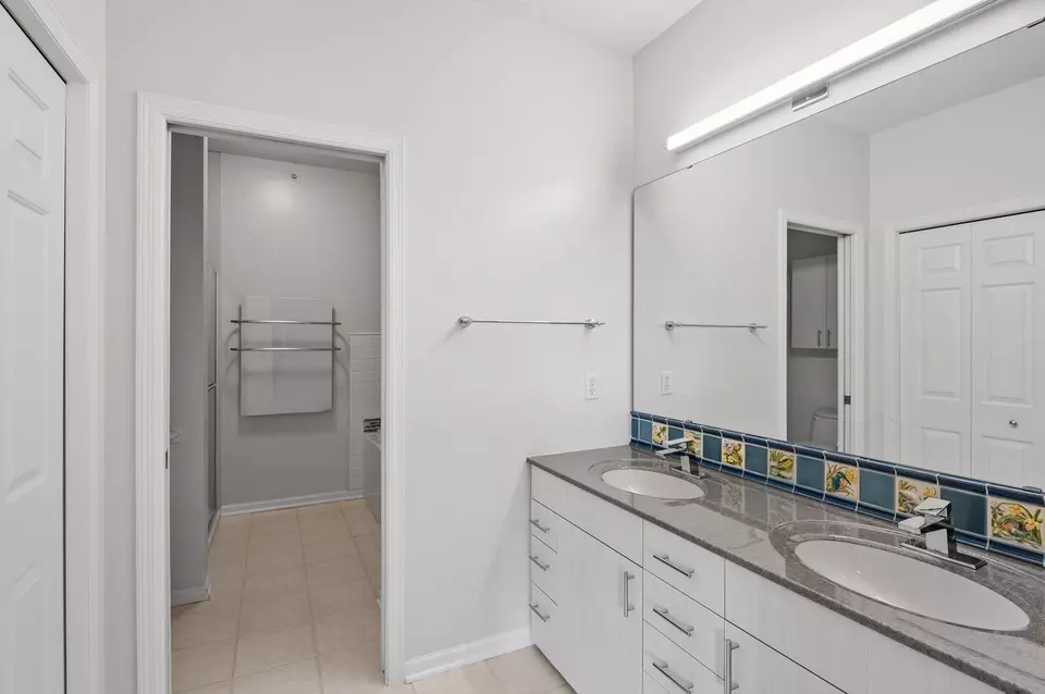 Bath - 9225 Medicine Lake Rd #312, Golden Valley, MN 55427 photo 1 of 4