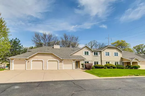 12131 Grouse St NW #205, Coon Rapids, MN 55448