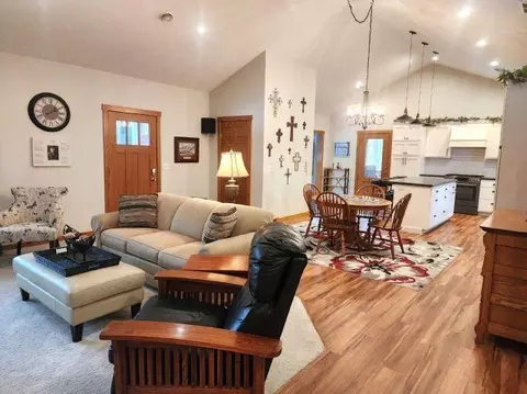 Living - 1098 130th St, Amery, WI 54001 photo 5 of 7