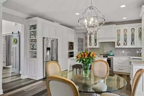 6800 Highover Dr, Chanhassen, MN 55317