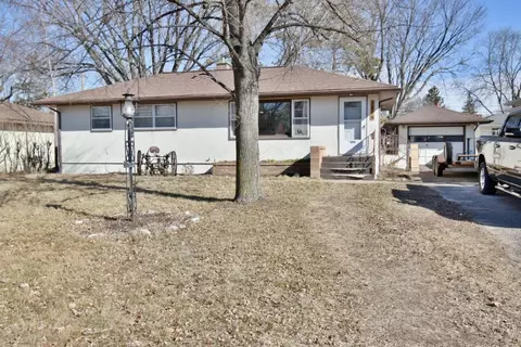 1216 8th Ave NE, Brainerd, MN 56401