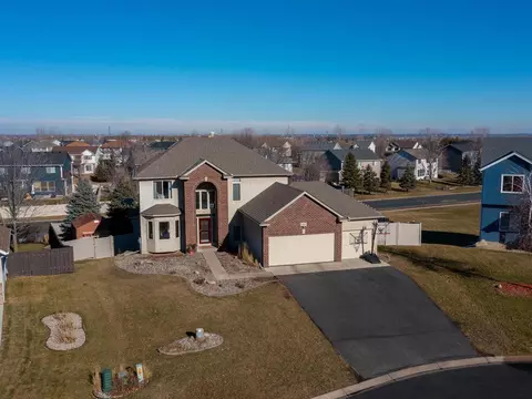 2973 Tiflawn Ct, Shakopee, MN 55379