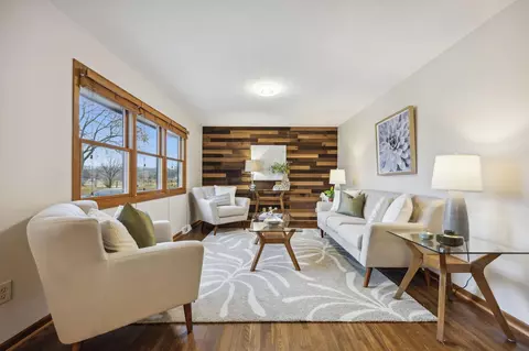 8289 Belden Blvd, Cottage Grove, MN 55016