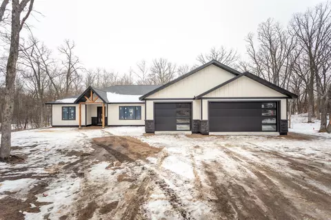 1714 S Le Homme Dieu Dr NE, Alexandria, MN 56308