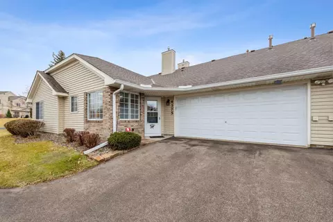 4175 Beaver Dam Rd, Eagan, MN 55122