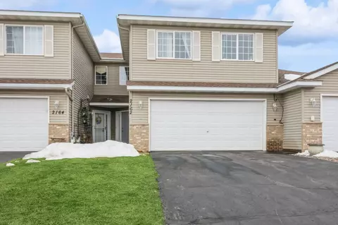 2162 Cleveland Ln S, Cambridge, MN 55008