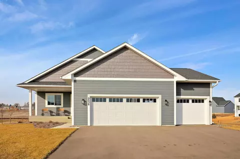 9536 63rd St S, Cottage Grove, MN 55016