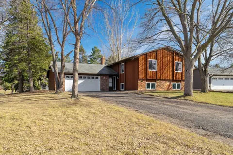 9338 Kingsview Ct, Maple Grove, MN 55369