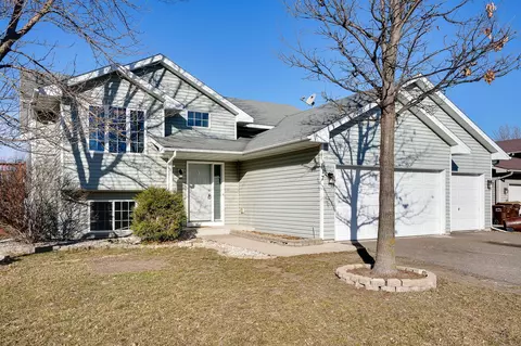 617 Emerson Ave N, Montrose, MN 55363