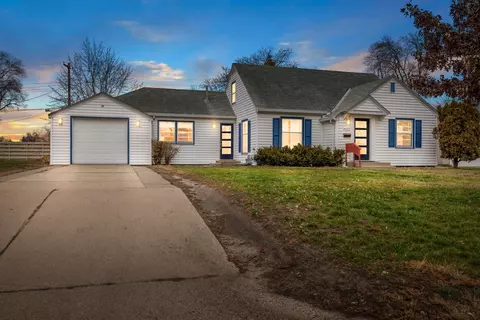 7532 Garfield Ave, Richfield, MN 55423
