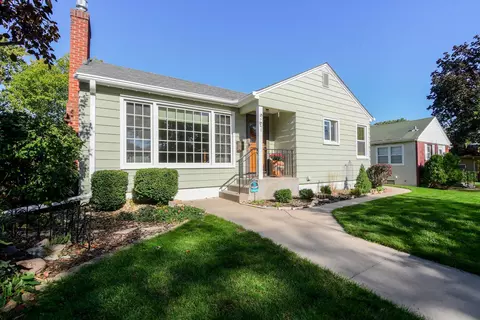 967 Idaho Ave W, Saint Paul, MN 55117