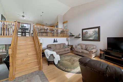 5303 Glenview Ln, Saint Cloud, MN 56303 photo 13
