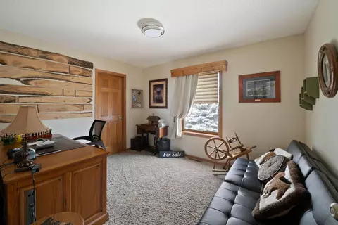 5303 Glenview Ln, Saint Cloud, MN 56303 photo 11