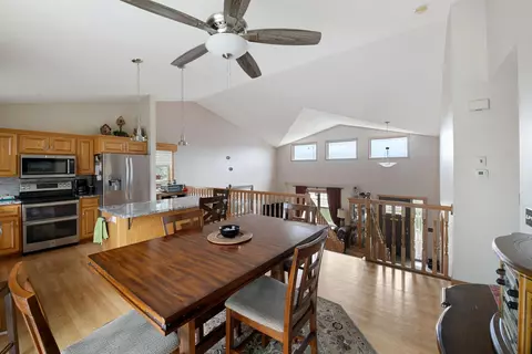 5303 Glenview Ln, Saint Cloud, MN 56303 photo 6