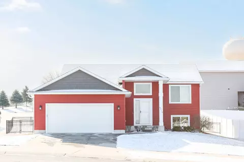 3318 Turnberry Ln SE, Rochester, MN 55904