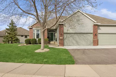 11354 Hillcrest Dr N, Champlin, MN 55316