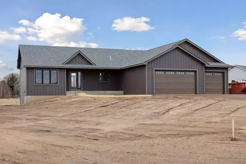 21118 Ghia St NE, East Bethel, MN 55011