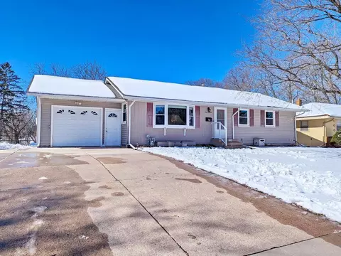 316 18th Ave S, South Saint Paul, MN 55075