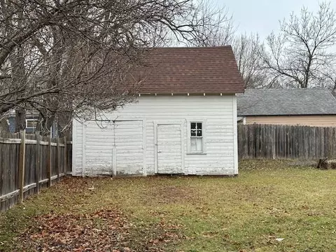 811 3rd St SE, Willmar, MN 56201 photo 26