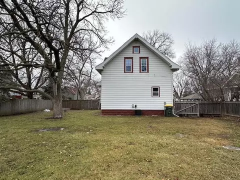 811 3rd St SE, Willmar, MN 56201 photo 24