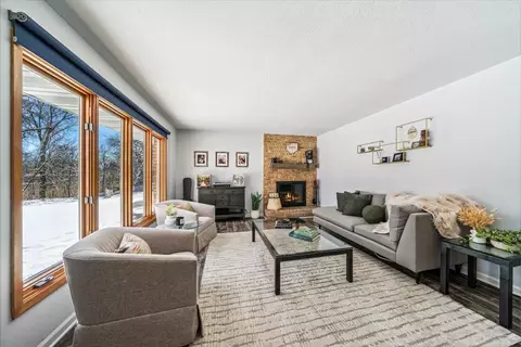 11937 Bradford Rd, Minnetonka, MN 55343