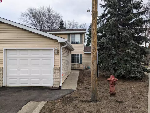 915 7th St # 1, Jordan, MN 55352