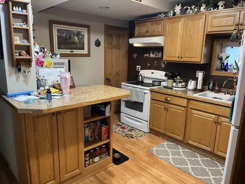 603 6th St N, Saint Cloud, MN 56303 photo 2