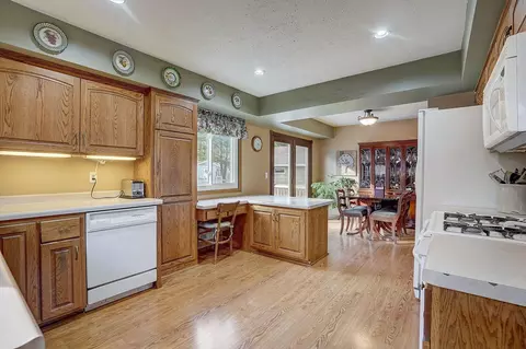 13017 Valley Forge Ln N, Champlin, MN 55316 photo 10