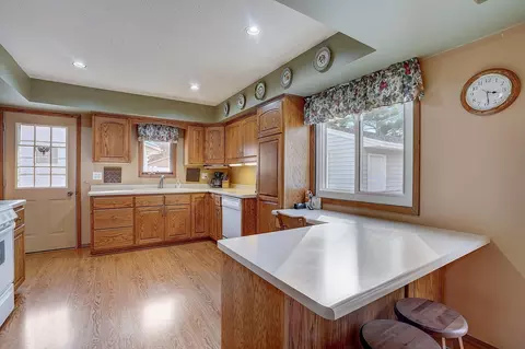 13017 Valley Forge Ln N, Champlin, MN 55316 photo 8