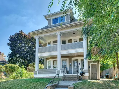 900 Aurora Ave, Saint Paul, MN 55104