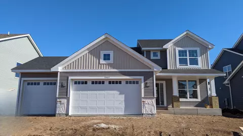 10613 Blackmoor Rd, Woodbury, MN 55129