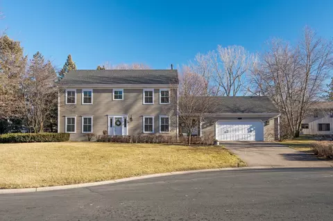 11411 Burr Ridge Ln, Eden Prairie, MN 55347
