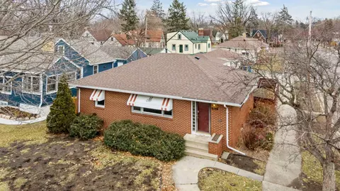 4445 Oakland Ave, Minneapolis, MN 55407