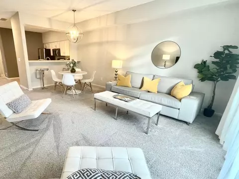 2174 Cool Stream Cir, Eagan, MN 55122 photo 2