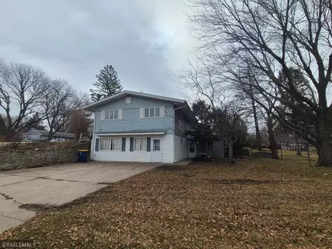 808 Prairie Ave SW, Faribault, MN 55021 photo 8