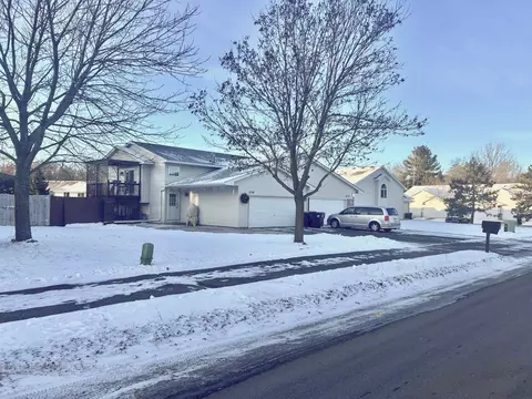 12720 5th Ave N, Zimmerman, MN 55398