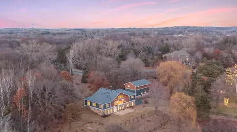 10255 Andrea Trl, Inver Grove Heights, MN 55077
