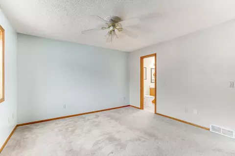 35 Saint Marks Bay, Faribault, MN 55021 photo 9