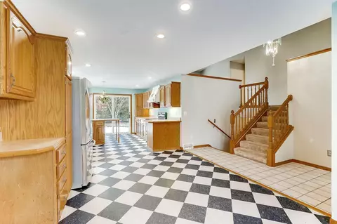 35 Saint Marks Bay, Faribault, MN 55021 photo 4