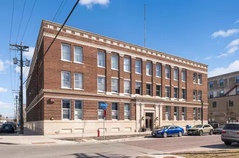 918 N 3rd St #303, Minneapolis, MN 55401