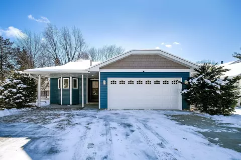 916 Ludwig Ave N, Champlin, MN 55316