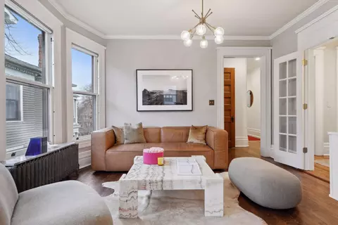 599 Laurel Ave #6W, Saint Paul, MN 55102