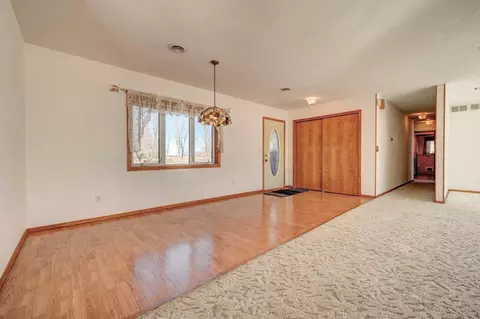 48361 735th St, Jackson, MN 56143 photo 9