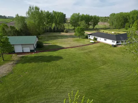 48361 735th St, Jackson, MN 56143 photo 5