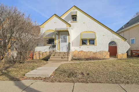 2630 Oliver Ave N, Minneapolis, MN 55411