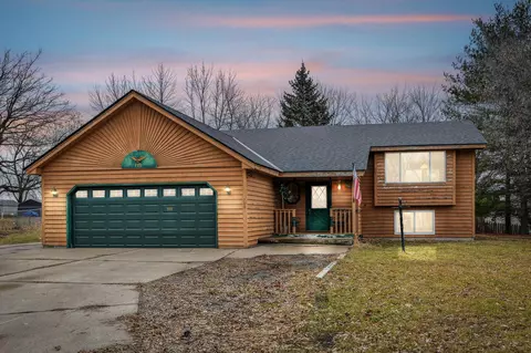 709 Willow Creek Ct, Buffalo, MN 55313