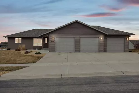 604 Cadillac Rd, Marshall, MN 56258 photo 23